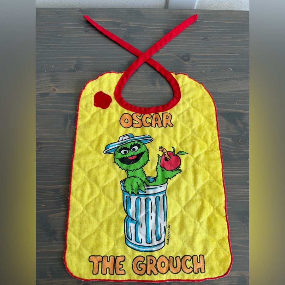 Vintage quilted cotton 
Oscar the Grouch bib